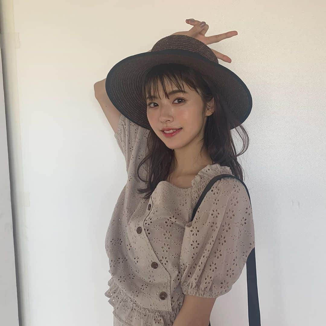 鈴木ゆうかさんのインスタグラム写真 - (鈴木ゆうかInstagram)「. . 今日は、Heather の撮影でした👒 . 公開までお楽しみに✌︎ #二投稿連続麦わら帽子 #heather」5月22日 18時58分 - yuu_pl