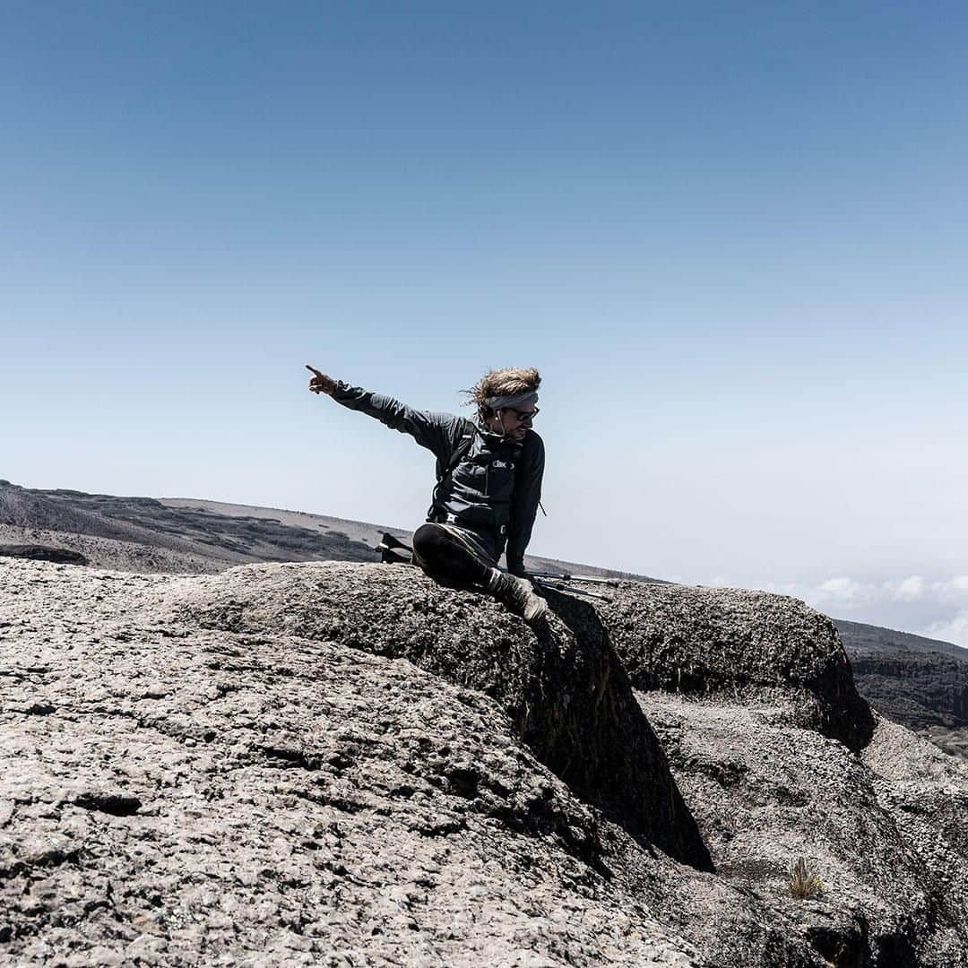 Mammutさんのインスタグラム写真 - (MammutInstagram)「"For 23 years, it was implied that I couldn't do anything. Obstacles were literally blocking my way. So I used this experience to create one huge challenge for myself, to climb Kilimanjaro." @tomnative  Mammut brand ambassador Tom Belz demonstrates how to achieve the impossible. The fact that, since childhood, he has had just one leg is not deterring Tom from tackling the 7-day ascent to the summit of Kilimanjaro. Find the whole story with the link in bio.  #mammut_swiss1862 #dowhatyoucant #bewhatyoucan #hiking #hiking_daily #mountainlove #stayandwander #exploringtheglobe #adventurethatislife #mountainvibes #letswander」5月22日 19時00分 - mammut_swiss1862