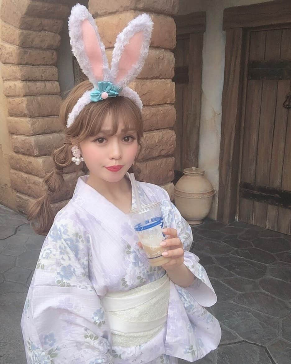 Isakoさんのインスタグラム写真 - (IsakoInstagram)「. 浴衣で #ステラルー コーデ🐰💕 東京ベイでお仕事だったので そのままノリでちょっとだけパークへ💫 . 久々すぎて大興奮🥺💓💓💓 幸せすぎる時間でした💓 . . ヘアセット 着付け @suu.suu.sun 🥰 浴衣 @lerevevaniller 👘 . . . . #ディズニーシー#ディズニーコーデ#浴衣#東京ディズニーシー#浴衣コーデ#ステラルーコーデ#三つ編み#浴衣ヘアアレンジ#浴衣ヘア#うさぎ#うさぴよ#yukata#disneysea#stellalou#lerevevaniller#vaniller#vaniller_style」5月22日 19時28分 - ichaaako