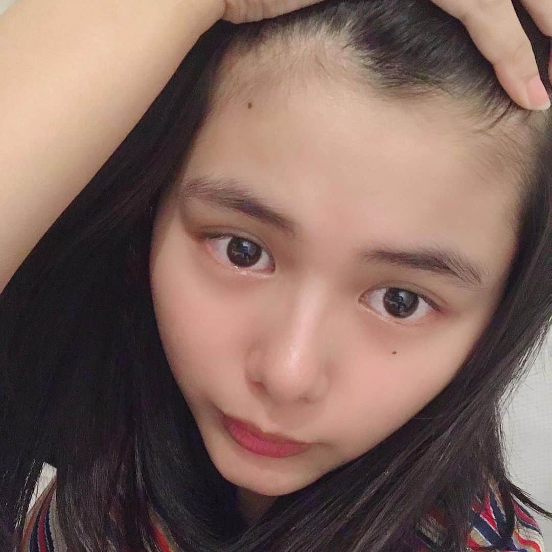 蒼山みことさんのインスタグラム写真 - (蒼山みことInstagram)「前髪を伸ばしておでこ出そっかなと悩み中🤔  #photo #idol #sukisugirukiss #garushin #mikotoaoyama #アイドル #スキスギルキス #ガルシン #グラビアアイドル #蒼山みこと #likeforlikes #instalike #instagood #instaphoto #followｍe #フォロー大歓迎 #フォロワーさんは宝物」5月22日 19時49分 - mikoto__aoyama0917