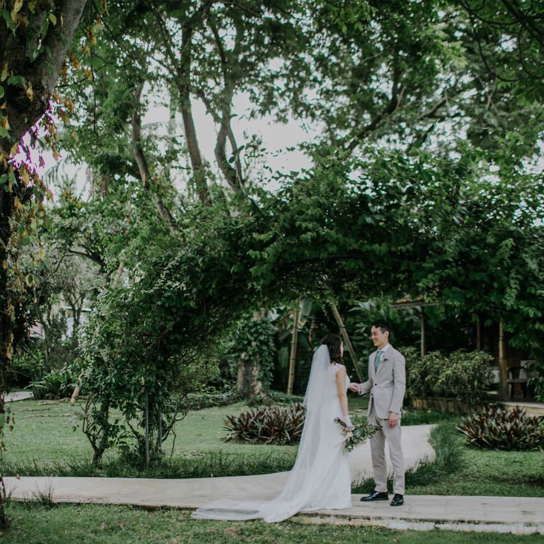 ARCH DAYS Weddingsさんのインスタグラム写真 - (ARCH DAYS WeddingsInstagram)「▼▽MAJESTIC AND MAGICAL▼▽﻿﻿﻿﻿ バリの伝統的な雰囲気たっぷりのプライベートヴィラを会場にした結婚式。普段からシンプルかつナチュラルなものが好きな2人らしく、ホワイト×グリーンベースの洗練された大人の雰囲気に。﻿﻿ ﻿﻿﻿ ﻿Planner : 内芝 由香里 ( @feastbali )﻿﻿﻿﻿ Photo by : @feastbali﻿﻿ ﻿﻿ ﻿﻿﻿ ▽ARCH DAYSトップページはこちらから☑﻿﻿﻿﻿﻿﻿﻿﻿﻿﻿﻿﻿﻿﻿﻿﻿﻿﻿﻿﻿﻿﻿﻿﻿﻿﻿﻿﻿﻿﻿﻿﻿﻿﻿﻿﻿﻿﻿﻿﻿ @archdays_weddings﻿﻿﻿﻿﻿﻿﻿﻿﻿﻿﻿﻿﻿﻿﻿﻿﻿﻿﻿﻿﻿﻿﻿﻿﻿﻿﻿﻿﻿﻿﻿﻿﻿﻿﻿﻿﻿﻿﻿﻿﻿ プロフィールのリンクから👰🏻﻿﻿﻿﻿﻿﻿﻿﻿﻿﻿﻿﻿﻿﻿﻿﻿﻿﻿﻿﻿﻿﻿﻿﻿﻿﻿﻿﻿﻿﻿﻿﻿﻿﻿﻿﻿﻿﻿﻿﻿﻿ ﻿﻿﻿﻿﻿﻿﻿﻿﻿﻿﻿﻿﻿﻿﻿﻿﻿﻿﻿﻿﻿﻿﻿﻿﻿﻿﻿﻿﻿﻿﻿ ﻿﻿﻿﻿﻿﻿﻿﻿﻿﻿﻿﻿﻿﻿﻿﻿﻿﻿﻿﻿﻿﻿﻿﻿ ﻿﻿﻿﻿﻿﻿﻿﻿#archdays花嫁 をつけて投稿して頂いた方にサイト掲載のお声がけをさせて頂く場合があります🕊🌿﻿﻿﻿﻿﻿﻿﻿﻿﻿﻿﻿﻿﻿﻿﻿﻿﻿﻿﻿﻿﻿﻿﻿﻿﻿﻿﻿﻿﻿﻿﻿﻿﻿﻿﻿﻿﻿﻿﻿﻿﻿ ﻿﻿﻿﻿﻿﻿﻿﻿﻿﻿﻿﻿﻿﻿﻿﻿﻿﻿﻿﻿﻿﻿﻿﻿﻿﻿﻿﻿﻿﻿﻿﻿﻿﻿﻿﻿﻿﻿﻿﻿﻿ ﻿﻿﻿ ﻿————————-//-﻿﻿﻿﻿﻿﻿﻿﻿﻿﻿﻿﻿﻿﻿﻿﻿﻿﻿﻿﻿﻿﻿﻿﻿﻿﻿﻿﻿﻿﻿﻿﻿﻿﻿﻿﻿﻿﻿﻿﻿﻿﻿ いつもARCH DAYSをご覧いただきありがとうございます！﻿﻿﻿﻿﻿﻿﻿﻿﻿﻿﻿﻿﻿﻿﻿﻿﻿﻿﻿﻿﻿﻿﻿﻿﻿﻿﻿﻿﻿﻿﻿﻿﻿﻿﻿﻿﻿﻿﻿﻿﻿﻿ ﻿﻿﻿﻿﻿﻿﻿﻿﻿﻿﻿﻿﻿﻿﻿﻿﻿﻿﻿﻿﻿﻿﻿﻿﻿﻿﻿﻿﻿﻿﻿﻿﻿﻿﻿﻿﻿﻿﻿﻿﻿﻿ この度は、皆様に素敵な記事をさらに多くお届けできるよう、ライターさんを募集することになりました。﻿﻿﻿﻿﻿﻿﻿﻿﻿﻿﻿﻿﻿﻿﻿﻿﻿﻿﻿﻿﻿﻿﻿﻿﻿﻿﻿﻿﻿﻿﻿﻿﻿﻿﻿﻿﻿﻿﻿﻿﻿﻿ 結婚式に関わる素敵なオリジナル記事を描いてくださるライター様は奮ってご応募くださいませ☺﻿﻿﻿﻿﻿﻿﻿﻿﻿﻿﻿﻿﻿﻿﻿﻿﻿﻿﻿﻿﻿﻿﻿﻿﻿﻿﻿﻿﻿﻿﻿﻿﻿﻿﻿﻿﻿﻿﻿﻿﻿﻿ ﻿﻿﻿﻿﻿﻿﻿﻿﻿﻿﻿﻿﻿﻿﻿﻿﻿﻿﻿﻿﻿﻿﻿﻿﻿﻿﻿﻿﻿﻿﻿﻿﻿﻿﻿﻿﻿﻿﻿﻿﻿﻿ *************﻿﻿﻿﻿﻿﻿﻿﻿﻿﻿﻿﻿﻿﻿﻿﻿﻿﻿﻿﻿﻿﻿﻿﻿﻿﻿﻿﻿﻿﻿﻿﻿﻿﻿﻿﻿﻿﻿﻿﻿﻿﻿ ◆応募の仕方﻿﻿﻿﻿﻿﻿﻿﻿﻿﻿﻿﻿﻿﻿﻿﻿﻿﻿﻿﻿﻿﻿﻿﻿﻿﻿﻿﻿﻿﻿﻿﻿﻿﻿﻿﻿﻿﻿﻿﻿﻿﻿ ARCH DAYS公式サイトのライター募集のリンクバナー、もしくは最下部のWEDDING ライター募集という項目をクリックしていただき、応募フォームに必要事項を入れ完了してください﻿﻿﻿﻿﻿﻿﻿﻿﻿﻿﻿﻿﻿﻿﻿﻿﻿﻿﻿﻿﻿﻿﻿﻿﻿﻿﻿﻿﻿﻿﻿﻿﻿﻿﻿﻿﻿﻿﻿﻿﻿﻿ *************﻿﻿﻿﻿﻿﻿﻿﻿﻿﻿﻿﻿﻿﻿﻿﻿﻿﻿﻿﻿﻿﻿﻿﻿﻿﻿﻿﻿﻿﻿﻿﻿﻿﻿﻿﻿﻿﻿﻿﻿﻿﻿ ﻿﻿﻿﻿﻿﻿﻿﻿﻿﻿﻿﻿﻿﻿﻿﻿﻿﻿﻿﻿﻿﻿﻿﻿﻿﻿﻿﻿﻿﻿﻿﻿﻿﻿﻿﻿﻿﻿﻿﻿﻿﻿ 私たちと一緒にARCH DAYSの素敵な世界観を作っていきませんか？﻿﻿﻿﻿﻿﻿﻿﻿﻿﻿﻿﻿﻿﻿﻿﻿﻿﻿﻿﻿﻿﻿﻿﻿﻿﻿﻿﻿﻿﻿﻿﻿﻿﻿﻿﻿﻿﻿﻿﻿﻿﻿ たくさんのご応募お待ちしております♡﻿﻿﻿﻿﻿﻿﻿﻿﻿﻿﻿﻿﻿﻿﻿﻿﻿﻿﻿﻿﻿﻿﻿﻿﻿﻿﻿﻿﻿﻿﻿﻿﻿﻿﻿﻿﻿﻿﻿﻿﻿﻿ ﻿﻿﻿﻿﻿﻿﻿﻿﻿﻿﻿﻿﻿﻿﻿﻿﻿﻿﻿﻿﻿﻿﻿﻿﻿﻿﻿﻿﻿﻿﻿﻿﻿﻿﻿﻿﻿﻿﻿﻿﻿﻿ ARCH DAYS編集部 ﻿﻿﻿﻿﻿﻿﻿﻿﻿﻿﻿﻿﻿﻿﻿﻿﻿﻿﻿﻿﻿﻿﻿﻿﻿﻿﻿﻿﻿﻿﻿﻿﻿﻿﻿﻿﻿﻿﻿﻿﻿﻿ ————————-//-﻿﻿﻿﻿﻿﻿﻿﻿﻿﻿﻿﻿﻿﻿﻿﻿﻿﻿﻿﻿﻿﻿﻿﻿﻿﻿﻿﻿﻿﻿﻿﻿﻿﻿﻿﻿﻿﻿﻿﻿﻿﻿ ﻿﻿﻿﻿﻿﻿﻿﻿﻿﻿﻿﻿﻿﻿﻿﻿﻿﻿﻿﻿﻿﻿﻿﻿﻿﻿﻿﻿﻿﻿﻿﻿﻿﻿﻿﻿﻿﻿﻿﻿﻿ ﻿﻿﻿﻿﻿﻿﻿﻿﻿﻿﻿﻿﻿﻿﻿﻿﻿﻿﻿﻿﻿﻿﻿﻿﻿﻿﻿﻿﻿﻿﻿﻿﻿﻿﻿﻿﻿﻿﻿﻿ ▽バースデー・ベビーシャワーなどの情報を見るなら💁🎉﻿﻿﻿﻿﻿﻿﻿﻿﻿﻿﻿﻿﻿﻿﻿﻿﻿﻿﻿﻿﻿﻿﻿﻿﻿﻿﻿﻿﻿﻿﻿﻿﻿﻿﻿﻿﻿﻿﻿﻿﻿ @archdays﻿﻿﻿﻿﻿﻿﻿﻿﻿﻿﻿﻿﻿﻿﻿﻿﻿﻿﻿﻿﻿﻿﻿﻿﻿﻿﻿﻿﻿﻿﻿﻿﻿﻿﻿﻿﻿﻿﻿﻿﻿ ﻿﻿﻿﻿﻿﻿﻿﻿﻿﻿﻿﻿﻿﻿ ﻿﻿﻿ ----------------------﻿﻿﻿﻿﻿﻿﻿﻿﻿﻿﻿﻿﻿﻿ #archdays #wedding #bali #baliwedding #バリ #バリ島 #バリ挙式 #バリウェディング #バリ島ウェディング #バリ婚 #海外挙式 #海外前撮り #海外ウェディング #海外ウエディング #海外結婚式 #リゾート挙式 #リゾートウェディング #リゾートウエディング #リゾート挙式 #リゾート婚 #結婚式 #ウェディング #プレ花嫁 #卒花 #卒花嫁 #2019春婚 #2019夏婚 #2019秋婚 #2019冬婚﻿﻿﻿﻿﻿ ﻿﻿﻿﻿﻿﻿----------------------﻿﻿﻿﻿﻿ https://archdays.com/album/2019/05/21/44586﻿ ------------------」5月22日 19時55分 - archdays_weddings