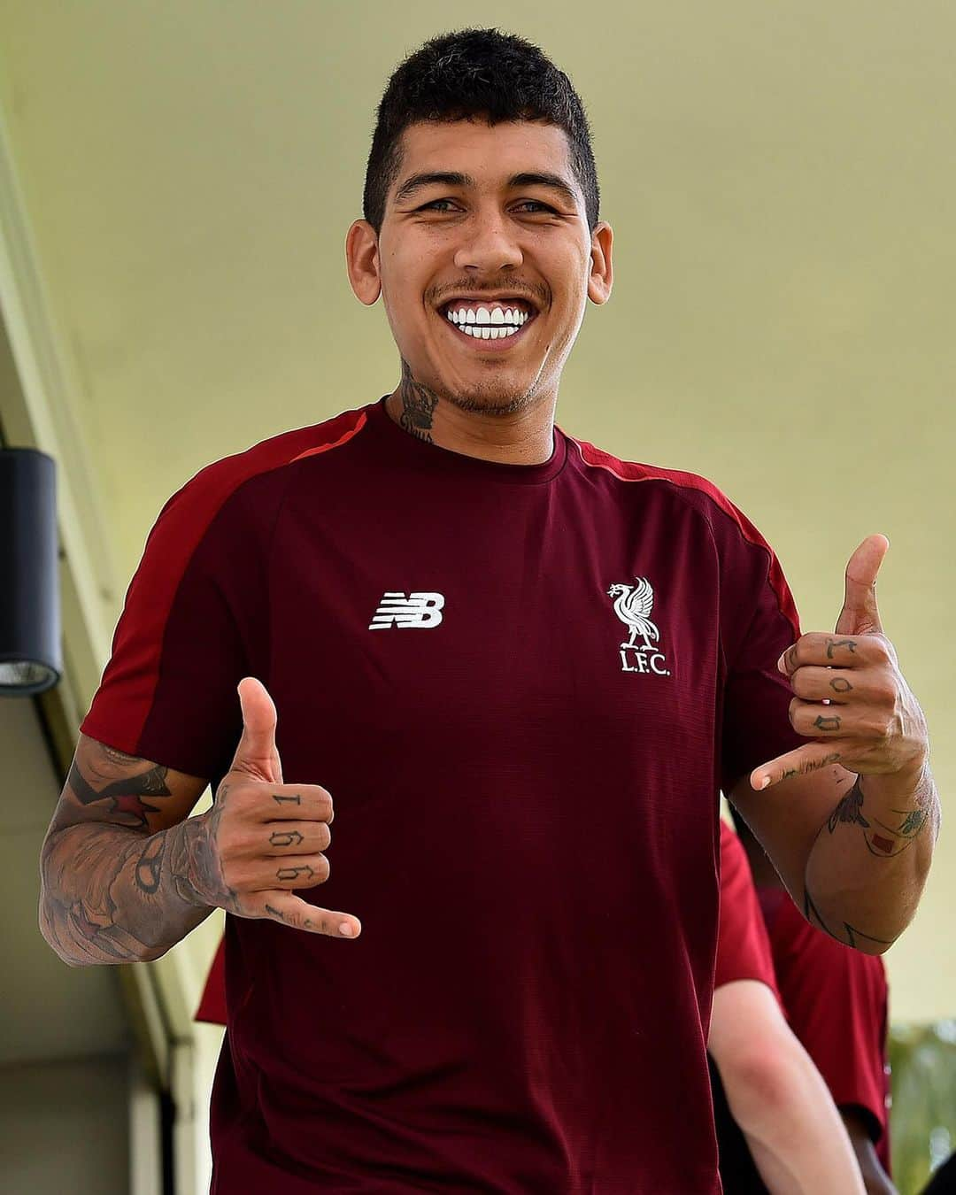 リヴァプールFCさんのインスタグラム写真 - (リヴァプールFCInstagram)「🤙 BOBBY 🤙 #LFC #LiverpoolFC #Firmino」5月22日 20時01分 - liverpoolfc