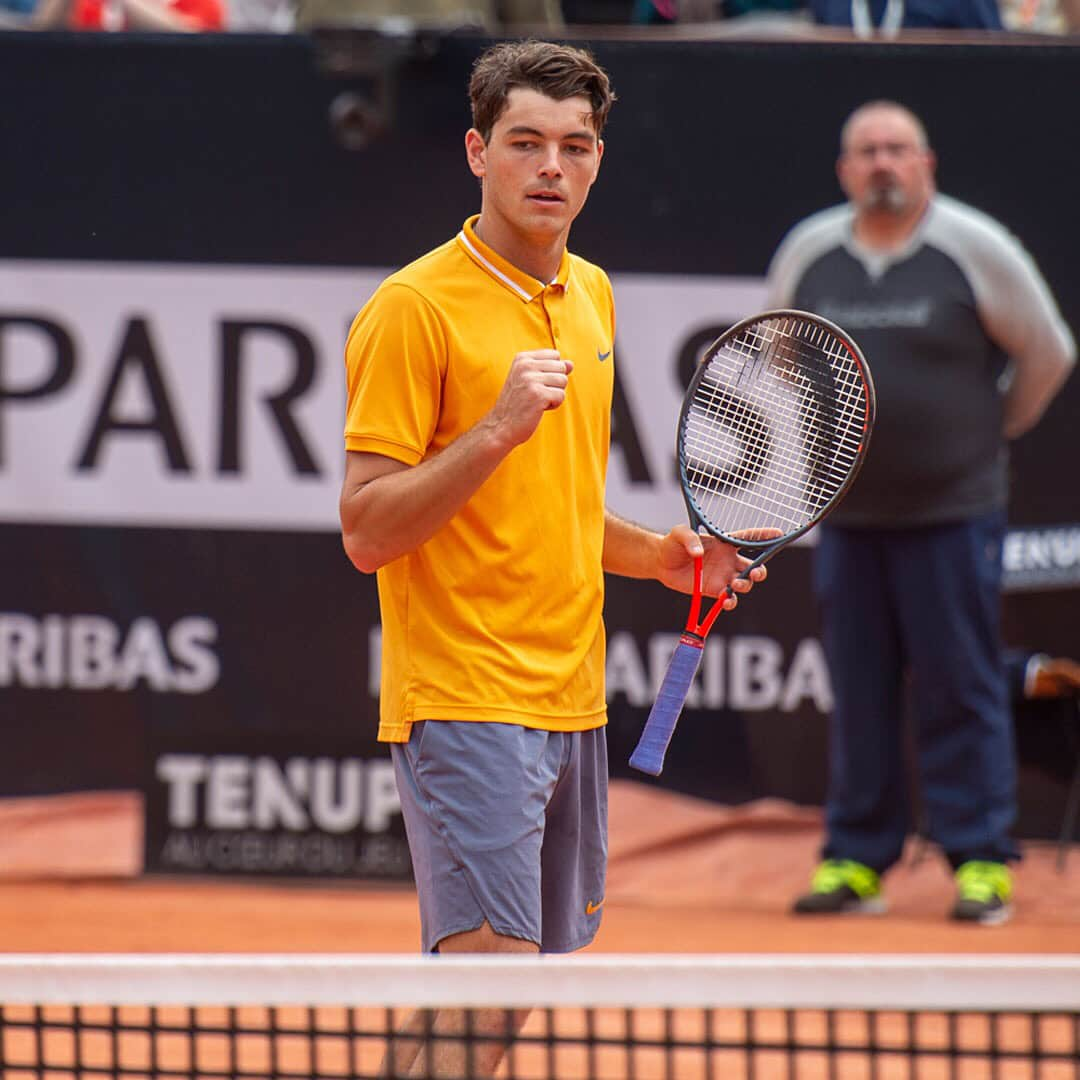 ATP World Tourさんのインスタグラム写真 - (ATP World TourInstagram)「The quarter-finals in Lyon are set! Who’s your pick to win?  _ 📸: @openparcara  #openparc #atptour #tennis #instasports」5月23日 6時01分 - atptour