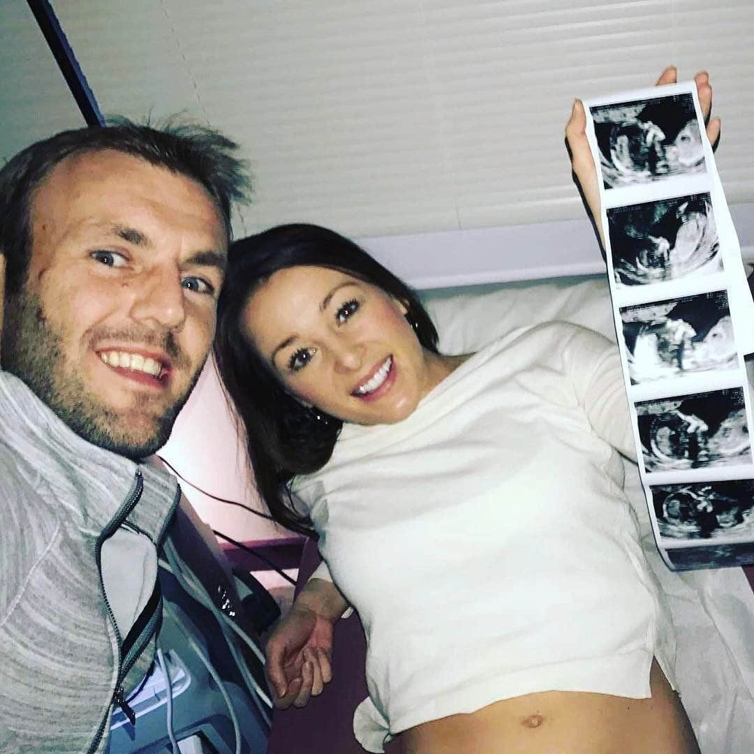 E! Onlineさんのインスタグラム写真 - (E! OnlineInstagram)「#MarriedAtFirstSight star Jamie Otis is clearing the air and talking about how she feels after having two abortions "for the woman who feels alone." Link in bio for her story. (📷: Instagram)」5月23日 6時11分 - enews