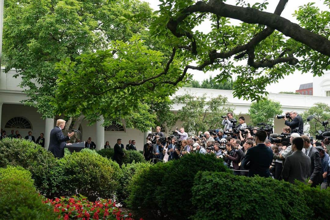 ドナルド・トランプさんのインスタグラム写真 - (ドナルド・トランプInstagram)「Earlier today, President Trump delivered a statement from the Rose Garden.」5月23日 6時18分 - realdonaldtrump