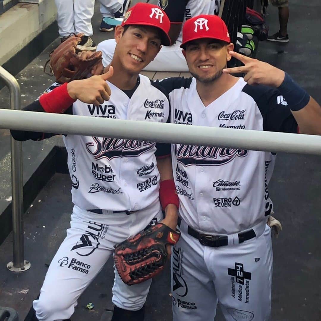 のインスタグラム：「キャンプテン、グティさんと📷 楽天でプレー経験のあるAgustin Murillo‼️ すごく優しく、熱い男です🔥 nice guy🤗  #todossomossultanes #AgustinMurillo」