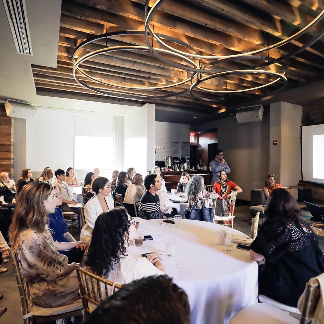 Biologique Recherche USAさんのインスタグラム写真 - (Biologique Recherche USAInstagram)「It was such a pleasure hosting our partners at the National Spring East Coast Seminar this week! Thanks to everyone who attended, we look forward to welcoming you again very soon! Pictures by @charlesroussel • • • #biologiquerecherche #passion #expert #beauty #skin #skincare #facecare #followyourskininstant #buildingbetterskin #skininstant #eastcoastseminar #nyc #royaltonhotelnyc #springseminar #learning #training #thankyou」5月23日 6時51分 - biologique_recherche_usa