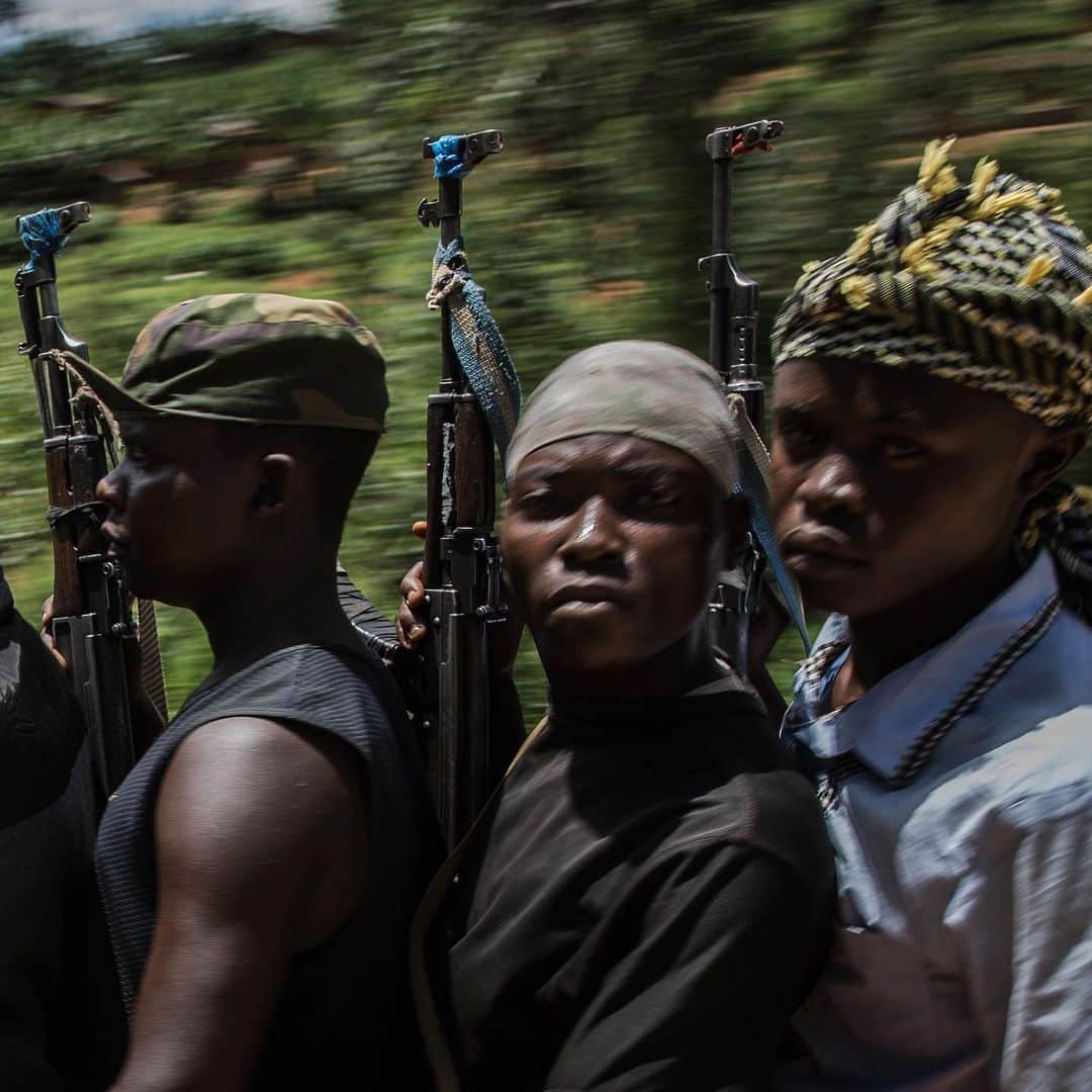 ニューヨーク・タイムズさんのインスタグラム写真 - (ニューヨーク・タイムズInstagram)「An Ebola doctor killed. Treatment centers set on fire. Burial teams chased away by mourners. Despite some early success in containing the Ebola outbreak in eastern Congo — the 2nd-largest in history — the disease has come roaring back in the past 2 months. Efforts to combat the epidemic have been hobbled by attacks on health workers, and by mistrust of the government and international medical experts. Now, some front-line health workers have suspended their work and some aid groups have pulled personnel from areas where Ebola has hit hardest. So far nearly 1,150 people have died in the outbreak, according to @who. But that is a significant undercount, aid groups said in interviews. Visit the link in our profile to read more. @finbarroreilly shot these photos.」5月23日 6時48分 - nytimes