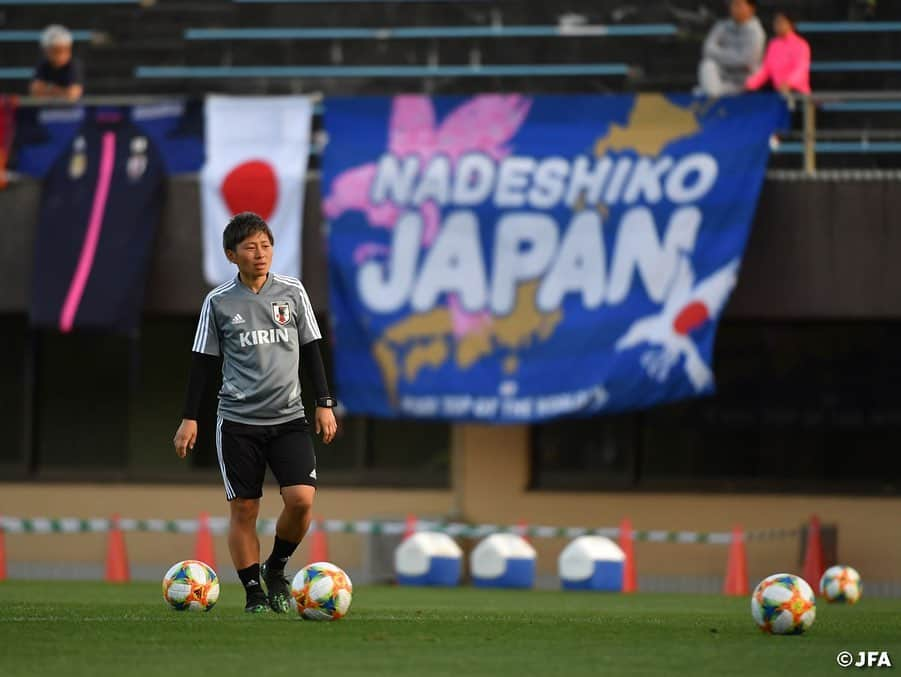 日本サッカー協会さんのインスタグラム写真 - (日本サッカー協会Instagram)「なでしこジャパン、女子ワールドカップに向けた国内合宿がスタート！ ・ ＜FIFA女子ワールドカップフランス2019＞ なでしこジャパン🇯🇵試合日程  6/10 25:00 vsアルゼンチン🇦🇷 6/14 22:00 vsスコットランド🏴󠁧󠁢󠁳󠁣󠁴󠁿 6/20 04:00 vsイングランド🏴󠁧󠁢󠁥󠁮󠁧󠁿 📺フジテレビ系列、NHK BS、J SPORTSで生中継！ ・ #nadeshiko #世界のなでしこ #なでしこジャパン#FIFAWWC」5月23日 6時58分 - japanfootballassociation