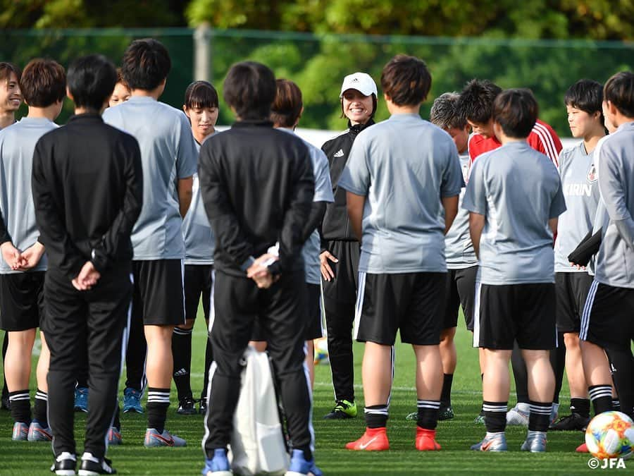 日本サッカー協会さんのインスタグラム写真 - (日本サッカー協会Instagram)「なでしこジャパン、女子ワールドカップに向けた国内合宿がスタート！ ・ ＜FIFA女子ワールドカップフランス2019＞ なでしこジャパン🇯🇵試合日程  6/10 25:00 vsアルゼンチン🇦🇷 6/14 22:00 vsスコットランド🏴󠁧󠁢󠁳󠁣󠁴󠁿 6/20 04:00 vsイングランド🏴󠁧󠁢󠁥󠁮󠁧󠁿 📺フジテレビ系列、NHK BS、J SPORTSで生中継！ ・ #nadeshiko #世界のなでしこ #なでしこジャパン#FIFAWWC」5月23日 6時58分 - japanfootballassociation