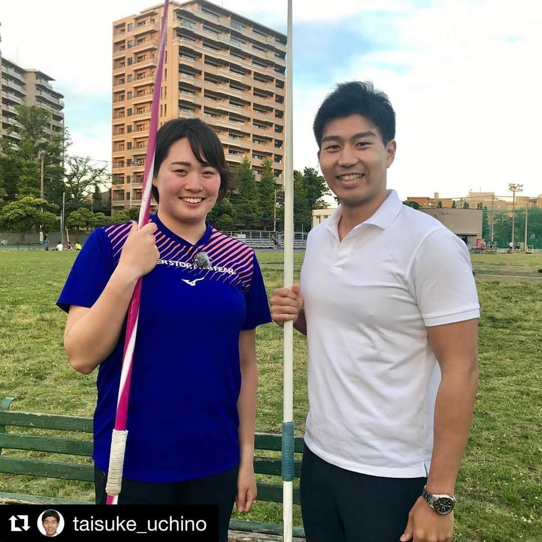 北口榛花さんのインスタグラム写真 - (北口榛花Instagram)「ありがとうございました！  #Repost @taisuke_uchino with @get_repost ・・・ 今日は陸上！  先日、やり投げで日本記録を更新した北口榛花選手にお話を伺ってきました！ 笑顔がとっても素敵な北口選手 自分自身の強み、思い描く未来など色々な事を聞きました。  詳しくは今日のLive News αスポーツコーナーで！  #北口榛花 選手 #陸上 #投擲 #やり投げ #日本新記録 #64m36 #笑顔 #日本大学 #チェコ #LiveNewsα #内野泰輔」5月22日 22時15分 - giantbaby_paru