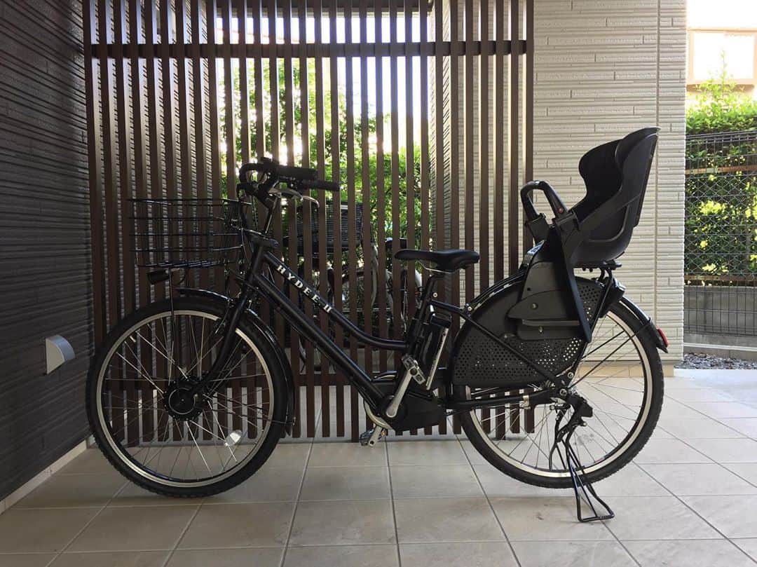 木口亜矢さんのインスタグラム写真 - (木口亜矢Instagram)「電動自転車購入 ４月から愛用してます 見た目も使いやすさもお気に入りー♡ classy読者としてはやはりこれにしたかった♡ #電動自転車 #hydee2  #classy」5月22日 22時27分 - ayakiguchi