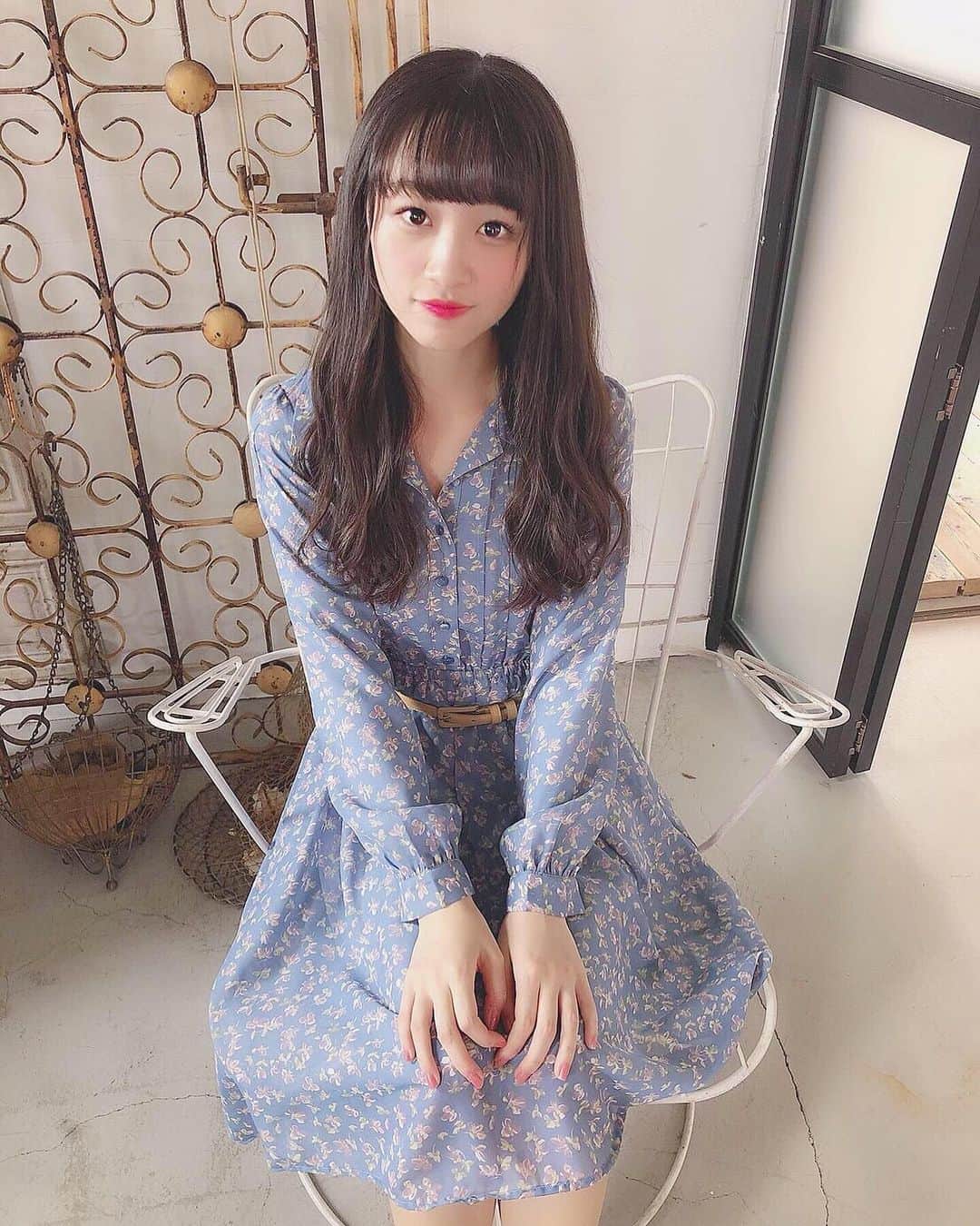 音嶋莉沙さんのインスタグラム写真 - (音嶋莉沙Instagram)「撮影では、珍しい色のワンピースを着たよ👗﻿」5月22日 22時49分 - otoshima_risa