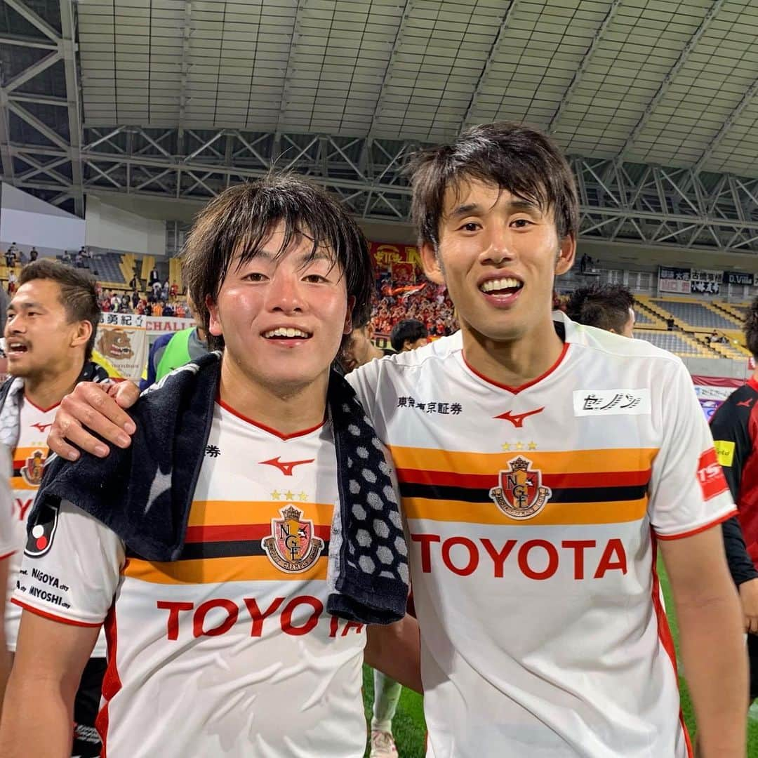 名古屋グランパスさんのインスタグラム写真 - (名古屋グランパスInstagram)「２０１９ＪリーグYBCルヴァンカップ グループリーグ第6節 vs ヴィッセル神戸✨  #赤﨑秀平 #GX10 #米本拓司 #相馬勇紀 #和泉竜司 #武田洋平 #長谷川アーリアジャスール #4年ぶりのグループリーグ突破 #切り拓け俺達の道を #名古屋グランパス #grampus」5月22日 22時41分 - nagoyagrampus