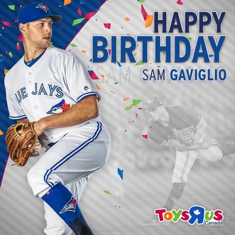 トロント・ブルージェイズさんのインスタグラム写真 - (トロント・ブルージェイズInstagram)「Two birthdays, one special day! Drop a 🎂 to wish @ericsogard18 and Sammy G very happy birthdays! 🎁🥳🎈」5月22日 23時07分 - bluejays