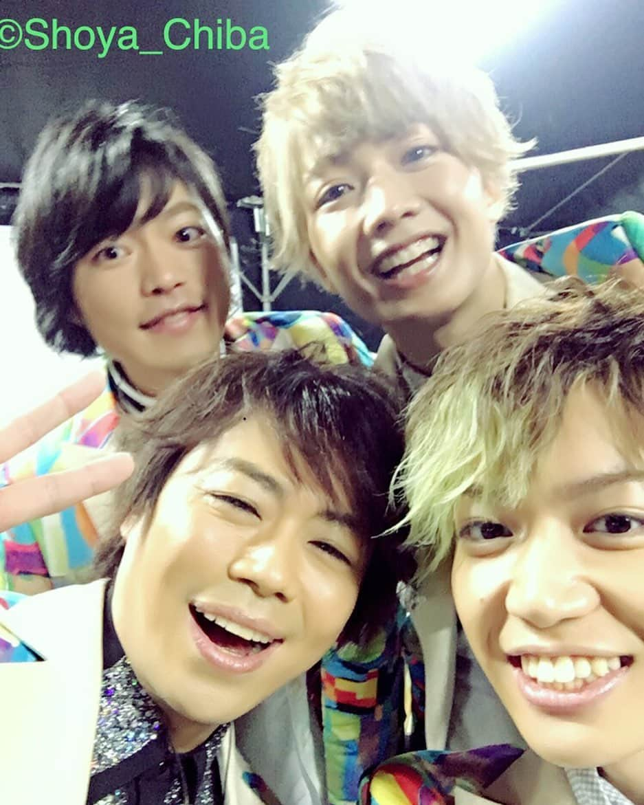 千葉翔也さんのインスタグラム写真 - (千葉翔也Instagram)「#僕パ 最新回更新です！キラフェスをたくさん振り返ります！ https://www.animatetimes.com/radio/details.php?id=music_park  浪川さんボイスメッセージありがとうございます。 5月29日発売の「HIYAKE!ダンシング」で元気になりましょう〜  #浪川大輔 #SparQlew #堀江瞬 #保住有哉 #千葉翔也 #キラフェス #ラジオ #勝利の歌」5月22日 23時28分 - shoya_chiba_official