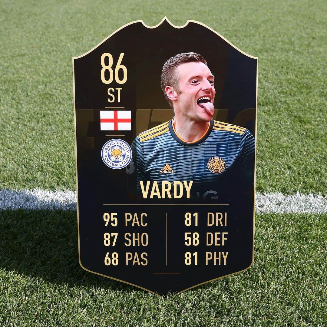 レスター・シティFCさんのインスタグラム写真 - (レスター・シティFCInstagram)「Win a Vardy FIFA Shield! 🎮 . . . Link in bio to enter! 😍 . . . #lcfc • #FIFA19」5月22日 23時37分 - lcfc