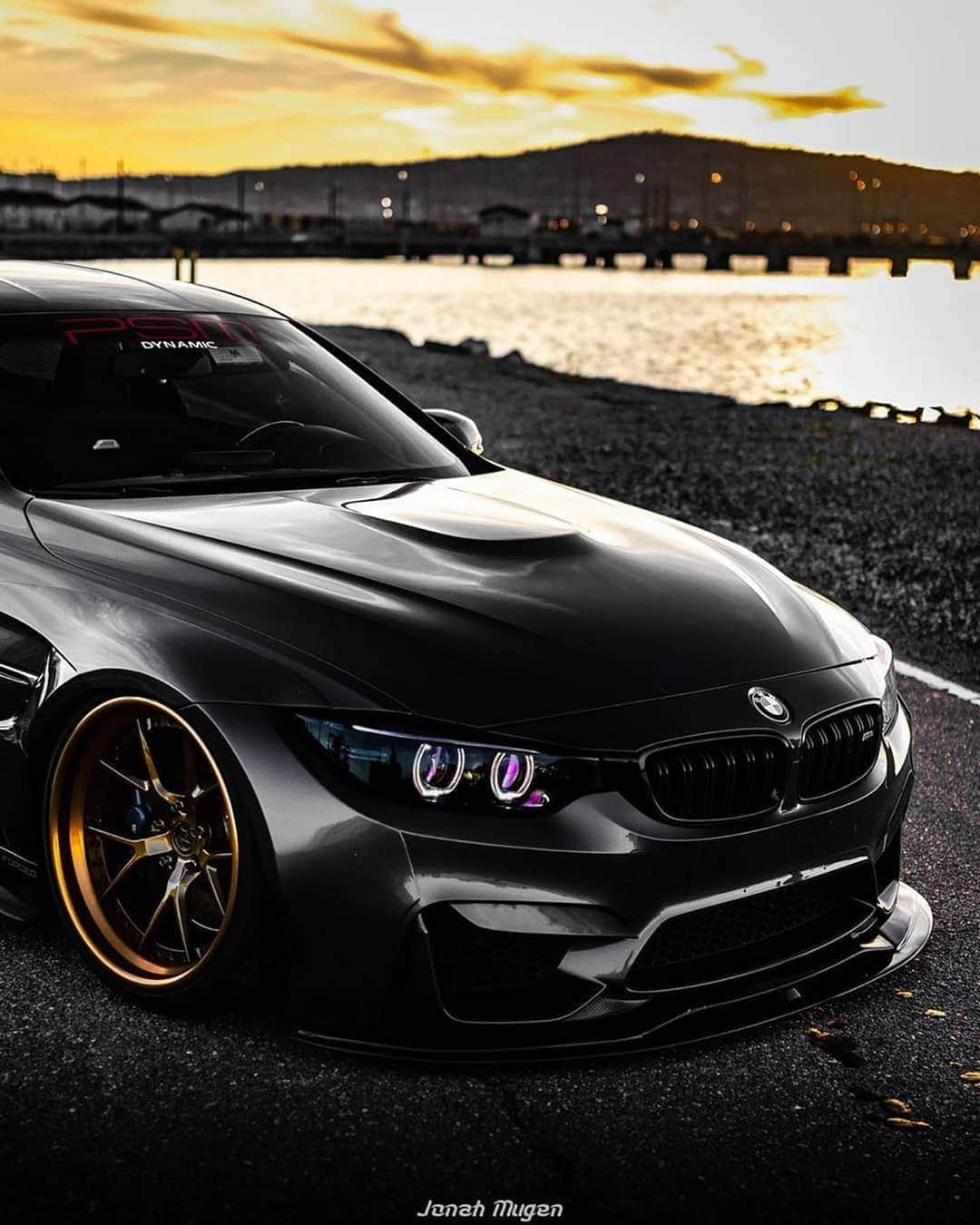 Kik:SoLeimanRTさんのインスタグラム写真 - (Kik:SoLeimanRTInstagram)「PSM Widebody BMW M4. Owner @sam4rai  Photo @jonahmugen」5月22日 23時51分 - carinstagram