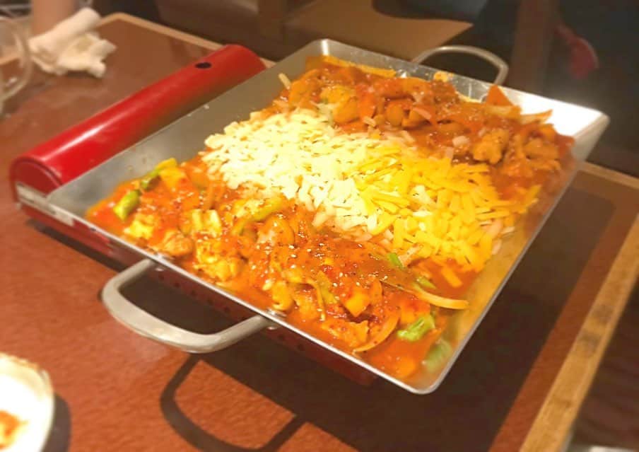 中倉隆道さんのインスタグラム写真 - (中倉隆道Instagram)「. 韓国料理😋🌶 . HiLifeのJAPANメンバー打ち上げ🍻 . . よー喋って食べて笑って幸せな時間😆✨✨ . このメンバーに感謝感謝🙏🙏 . . 久しぶりの韓国料理＆マッコリがウマウマだったー💕 . . #新大久保 #韓国料理 #hilifestore #打ち上げ #中倉隆道 #柿ピー研究家 #フリーアナウンサー #アニメ研究家」5月22日 23時57分 - ryudo.tokyo