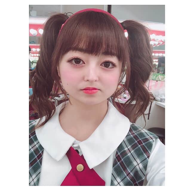 のインスタグラム：「การเจริญเติบโต ของ อิซึรินะ👶👧👩 いずりなの成長👶👧👩 #izurinabnk48 #rinaizutabnk48 #izutarinabnk48  #izurina #izutarina #伊豆田莉奈 #いずりな #bnk48 #welovebnk48」