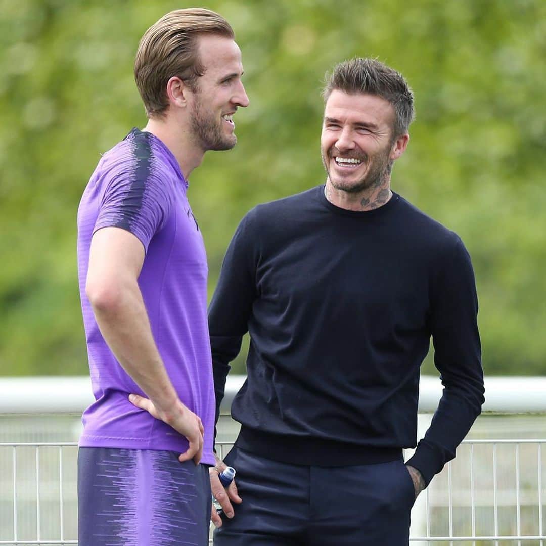 ハリー・ケインのインスタグラム：「Great to spend some time with @davidbeckham today. A real legend of the game!」