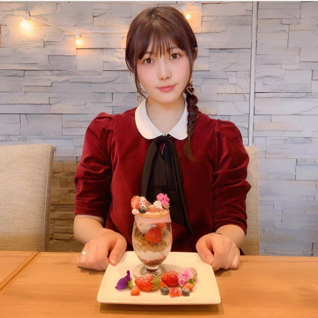 横島亜衿さんのインスタグラム写真 - (横島亜衿Instagram)「. 名古屋で食べた可愛い食べ物🤤🍴 . . #名古屋カフェ #カフェ巡り」5月23日 1時21分 - _aeri_yokoshima