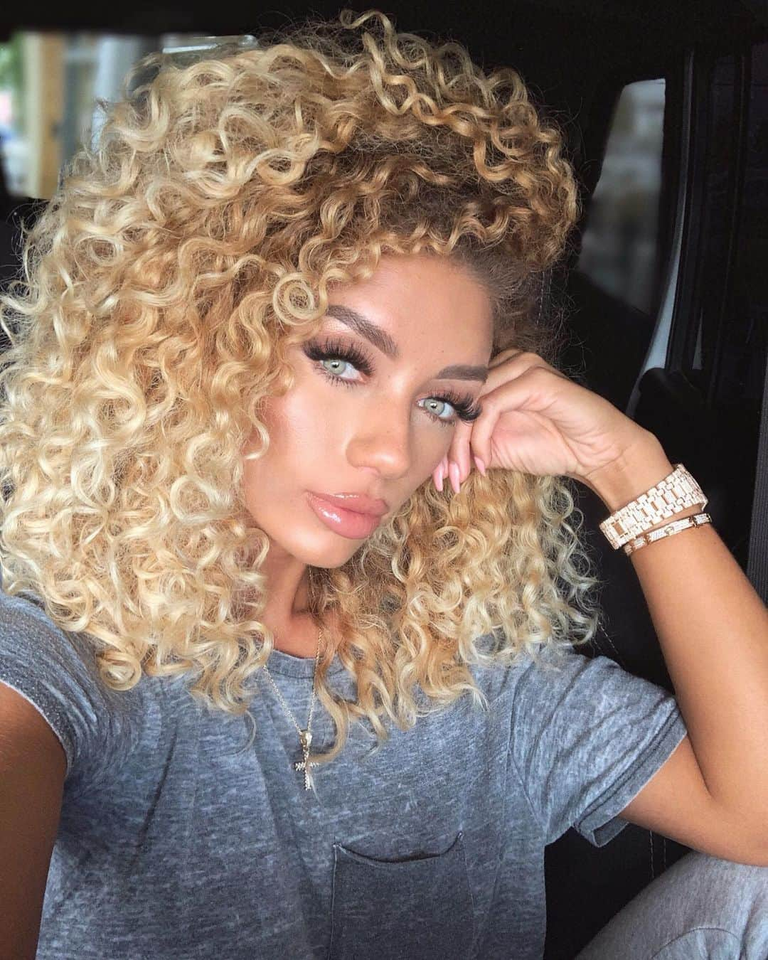 Jena Frumesさんのインスタグラム写真 - (Jena FrumesInstagram)「Be kind, keep an open mind, & recycle your plastic♻️💚 LA✈️Bahamas🌴 ⠀⠀⠀⠀⠀⠀⠀⠀ ⠀⠀⠀⠀⠀⠀⠀⠀⠀⠀⠀⠀⠀⠀⠀⠀⠀⠀⠀⠀⠀ ⠀⠀⠀⠀⠀⠀⠀⠀⠀⠀⠀⠀⠀⠀⠀⠀⠀⠀⠀⠀⠀ Thanks @beautybynayera 💋 #jenafrumes」5月23日 2時00分 - jenafrumes