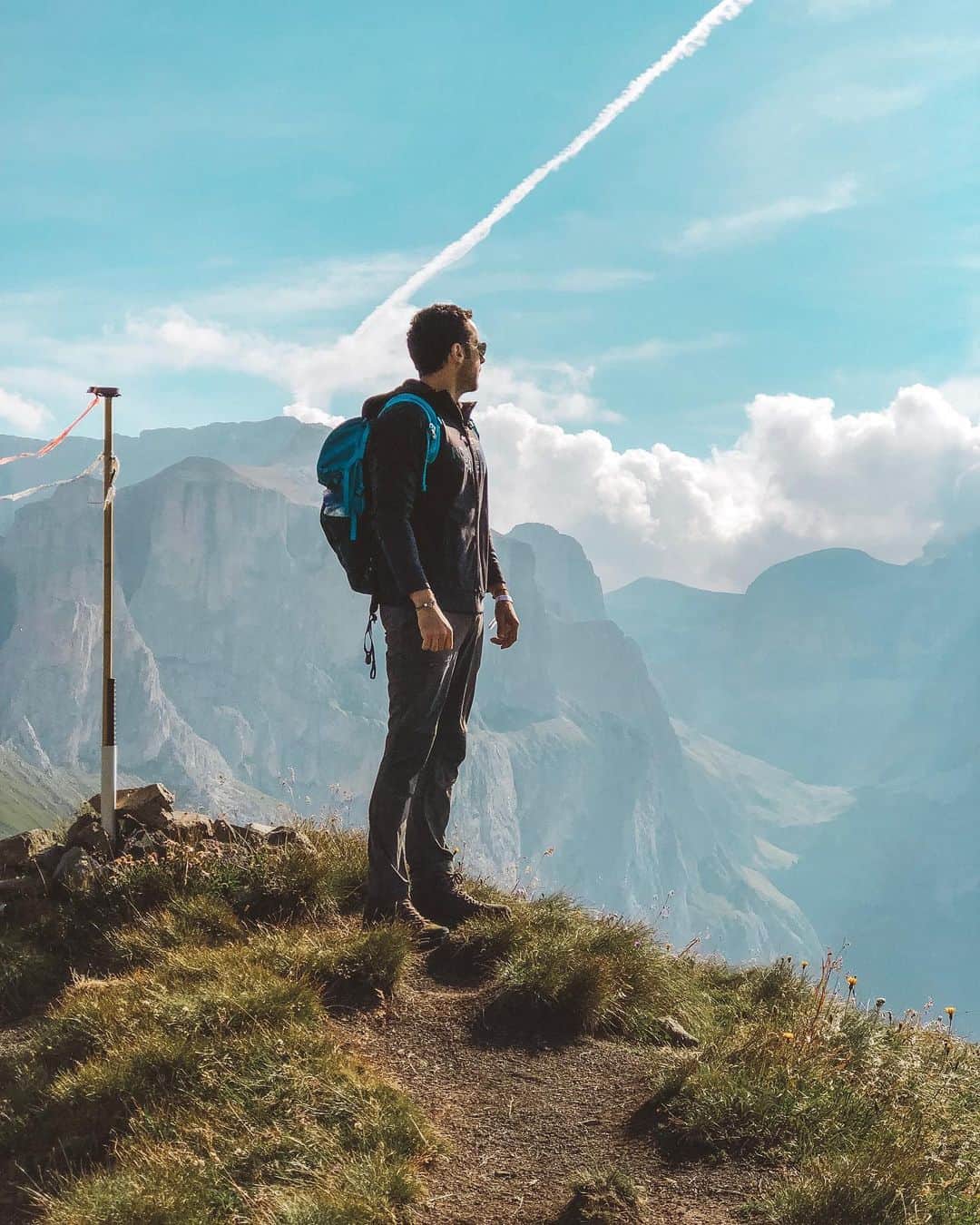Sezgin YILMAZのインスタグラム：「never.stop.exploring..」