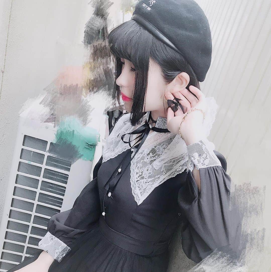 東雲れいかのインスタグラム：「寝れない。 #PAMEOPOSE #bubbles」