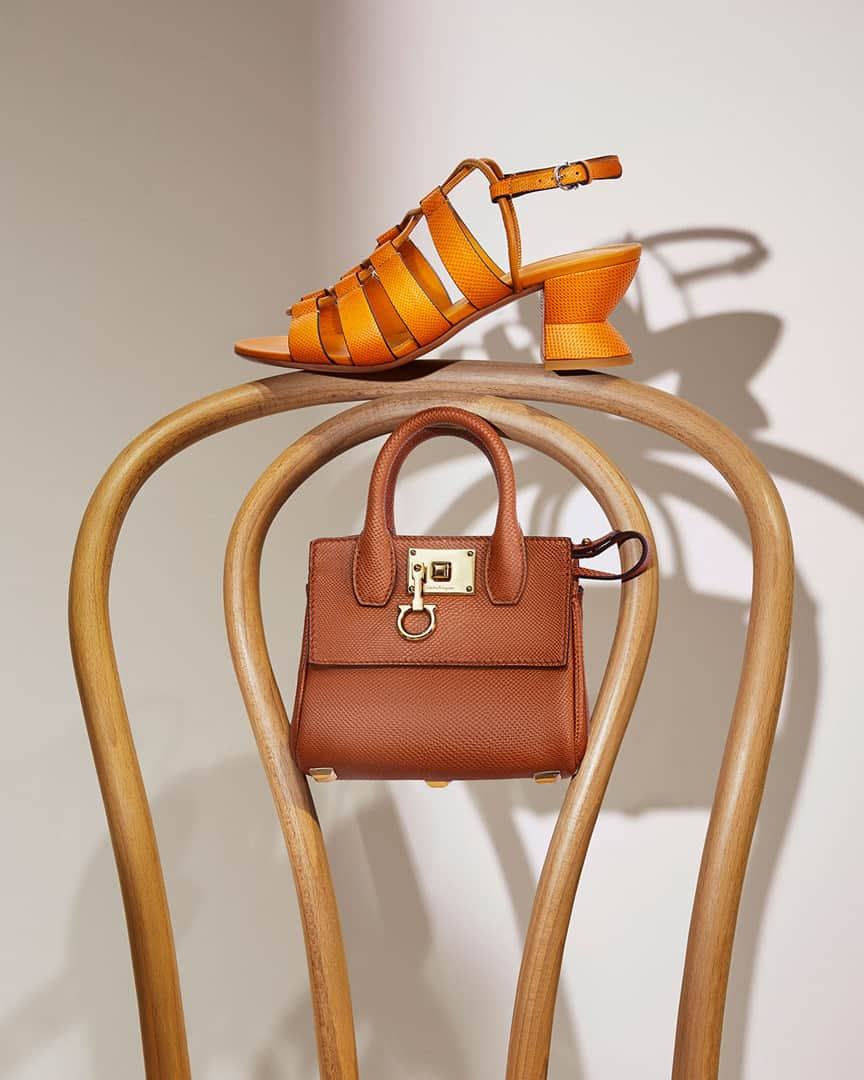 サルヴァトーレ・フェラガモさんのインスタグラム写真 - (サルヴァトーレ・フェラガモInstagram)「An electrifying summer palette featuring the gold karung sculptural heels and mini studio bag as seen on the pages of @wallpapermag 's China Edition. Photography: Lorenzo Nencioni」5月23日 3時15分 - ferragamo