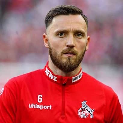 マルコ・ヘーガーのインスタグラム：「@fckoeln ‘s #eyes 👀 on @bundesliga_en 🐐🔛🔥 #goat #return #bundesliga #back #belong #ziel #together #team #club #fans #blessed #liebedeinestadt #mh6」