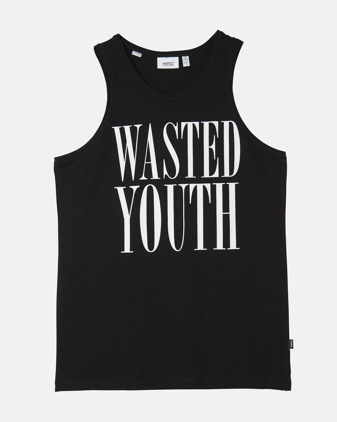 ウィーエスシーさんのインスタグラム写真 - (ウィーエスシーInstagram)「Summer is around the corner and for the Spring/Summer ‘19 collection we focused on our prints and making bold statements. Our Wasted Youth tank is  available in-store and online. Link in bio.  #Wesc #superlativeconspiracy #Wescspring19 #wastedyouth #spring #oversized #retrofit #conspiracy #tshirt」5月23日 4時28分 - wesc1999