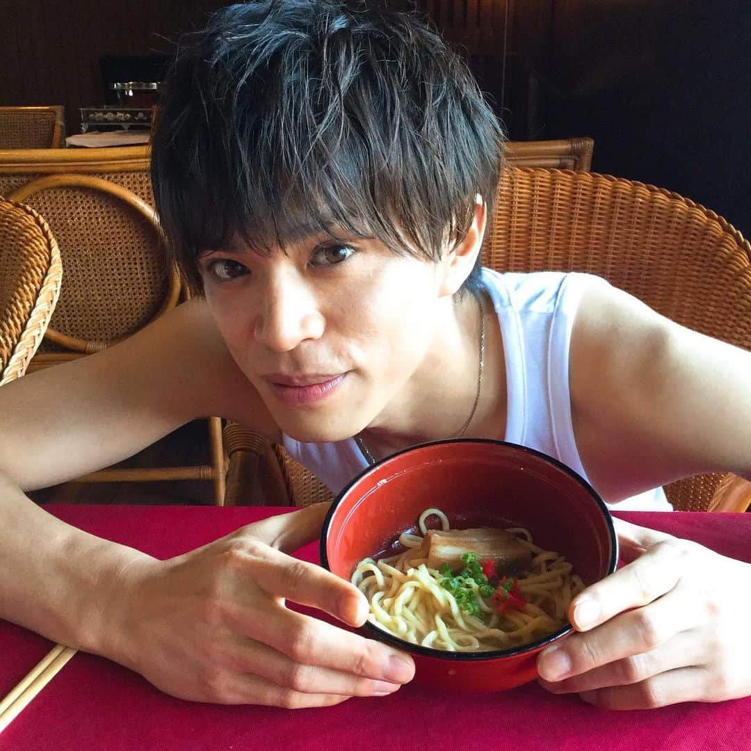 山本裕典さんのインスタグラム写真 - (山本裕典Instagram)「#ソーキソバ #プハー #シーサー #沖縄」5月23日 14時55分 - yusuke_yamamoto0119