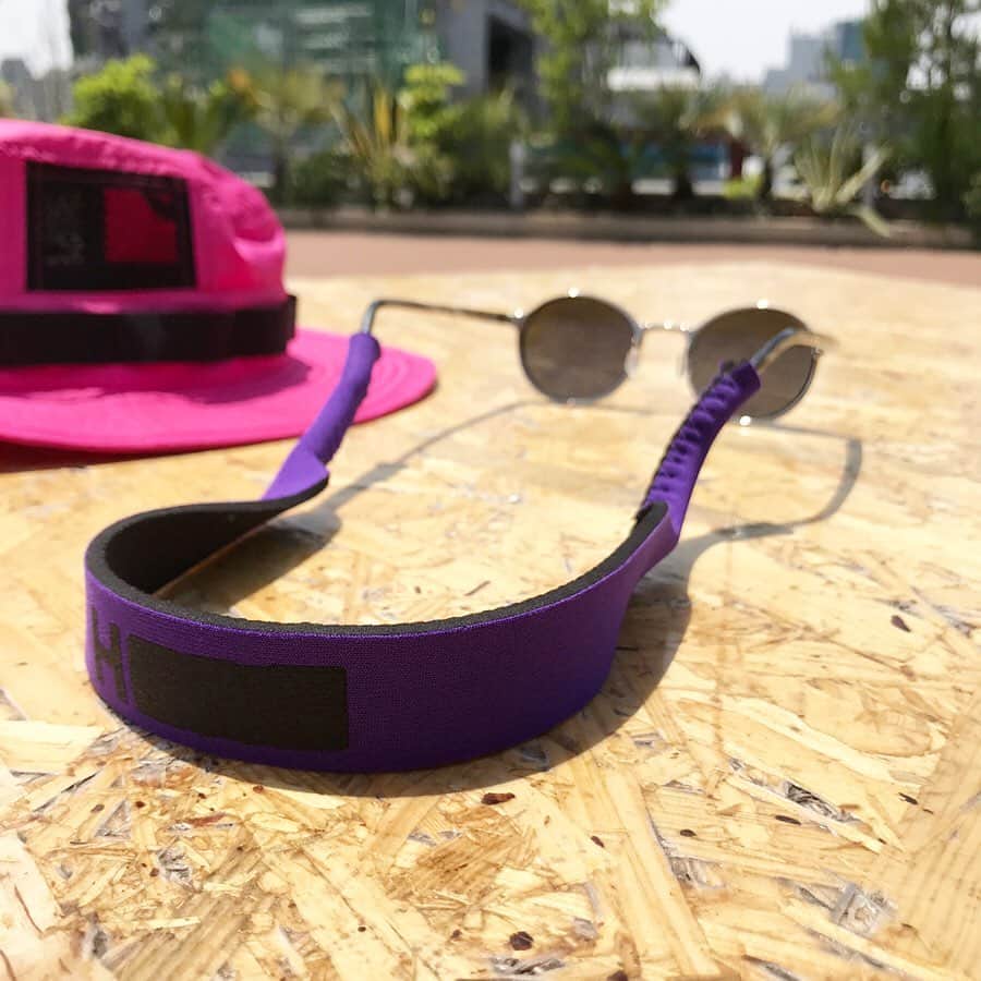 のインスタグラム：「＜H BEAUTY&YOUTH＞ H◼︎◼︎◼︎ glass holder ¥1,300-(+tax)  #H_beautyandyouth @h_beautyandyouth  #BEAUTYANDYOUTH #Unitedarrows」