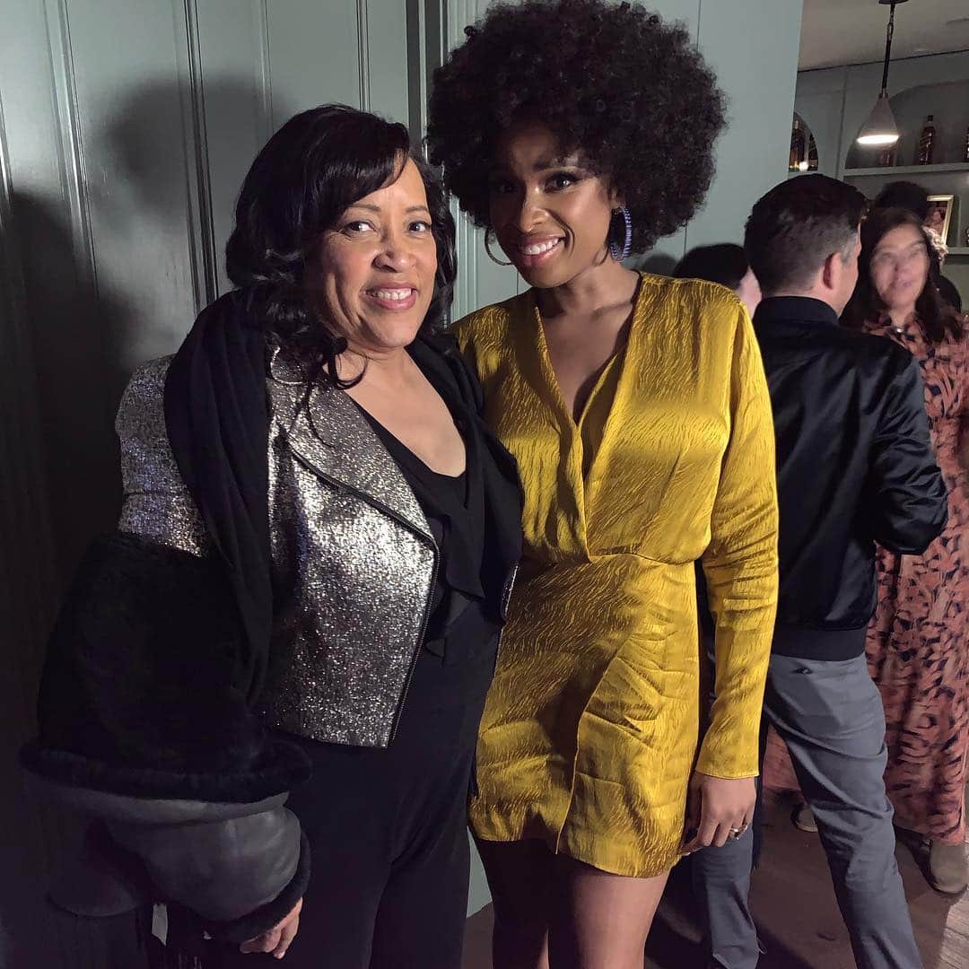 ジェニファー・ハドソンのインスタグラム：「Ok now yal this is who I need and want to play Sandra .......... @jackeeharry omg omg」