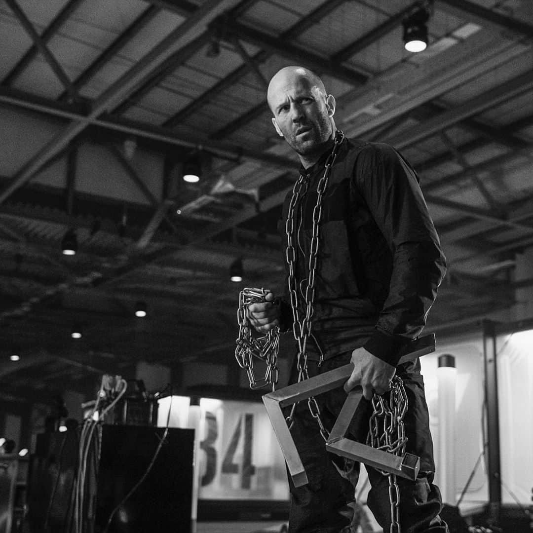 ジェイソン・ステイサムさんのインスタグラム写真 - (ジェイソン・ステイサムInstagram)「#hobbsandshaw 📸@danielsmithphotography」5月23日 15時22分 - jasonstatham