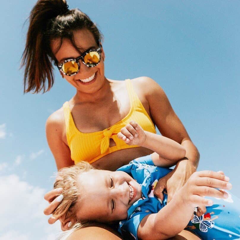 Targetさんのインスタグラム写真 - (TargetInstagram)「You are my sunshine. ☀️ Sale on swimwear for the family *starting at $6. 📷: @brianna_rae_peterson」5月23日 7時18分 - target