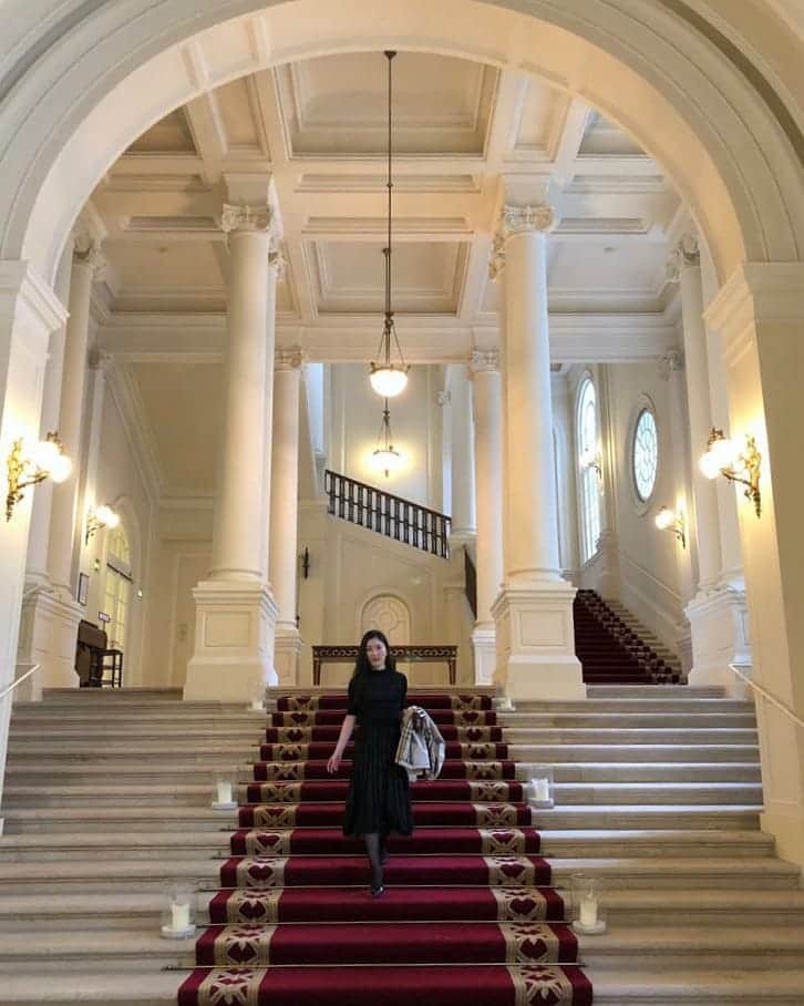 田中彩子さんのインスタグラム写真 - (田中彩子Instagram)「. @palaiscoburg #vienna beautiful viennese style . ウィーンらしい美しいホテル。 上のサロンでコンサート予定。 レストランもオススメです🍴 #palaiscoburg」5月23日 7時22分 - ayakotanaka_instaofficial
