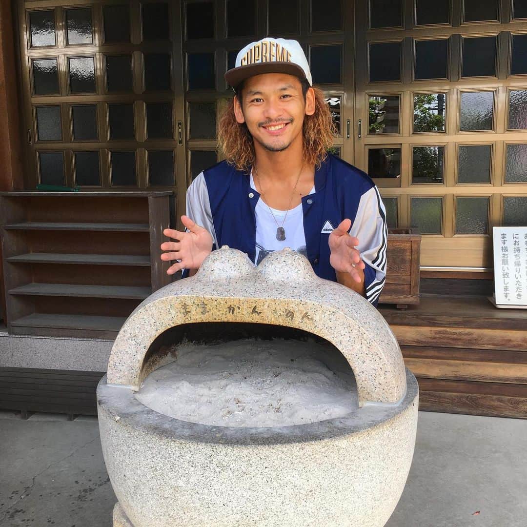 五十嵐恭雄さんのインスタグラム写真 - (五十嵐恭雄Instagram)「#おっぱい観音 行ってきました🏃‍♂️ #おっぱい #いっぱいでした。  詳しくはBLOGで。。。プロフィールから飛べます！✍️ #ままかんのん #間々観音 #寺 #temple #名古屋 #愛知 #日本 #旅 #旅人 #trip #japan」5月23日 9時31分 - yasuo_ikarashi_