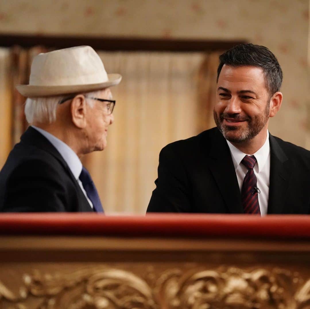 アメリカン・ブロードキャスティング・カンパニーさんのインスタグラム写真 - (アメリカン・ブロードキャスティング・カンパニーInstagram)「@thenormanlear and @jimmykimmel brought back #AllInTheFamily & #TheJeffersons for one night and what a night it was! ❤️ #LiveInFrontOfAStudioAudience」5月23日 11時38分 - abcnetwork