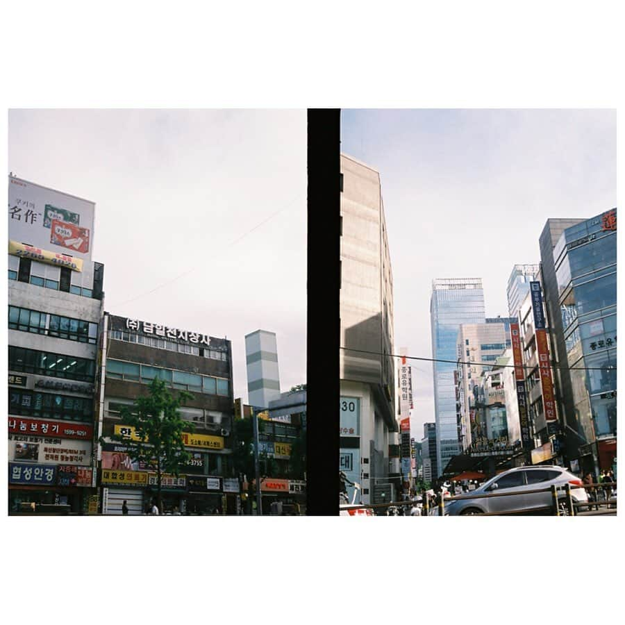 小口桃子さんのインスタグラム写真 - (小口桃子Instagram)「2019.05.18〜20🇰🇷﻿ ﻿ 📷 OLYMPUS PEN EF﻿ ﻿ ﻿ #camera#filmcamera#filmphotography#film#halfcamera#olympuspen#olympuspenef#fujifilm400#lomographycolornegative#seoul#korea#フィルムカメラ#フィルム#ハーフカメラ#ogumomofilm」5月23日 11時32分 - momoko_oguchi