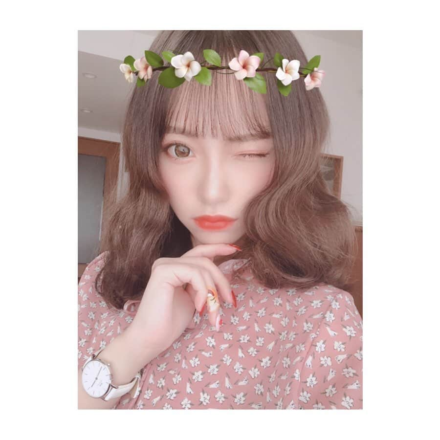 前川琳菜（りなち）さんのインスタグラム写真 - (前川琳菜（りなち）Instagram)「✩‧₊˚ . . 韓国に行って花柄ワンピを 大量に買いたい🥺❤️👗🌸← . . #japangirl #me #selfie #model #팔로우 #소통 #셀카 #셀카그램 #셀카놀이 #셀카타임 #셀피 #셀스타그램 #훈스타그램 #팔로미 #얼스타그램 #모델 #セルカ #自撮り女子 #花柄ワンピース #韓国好き #韓国ファッション #코디 #코디스타그램 #コーデ #コーディネート #ファッション」5月23日 12時10分 - rina__maekawa