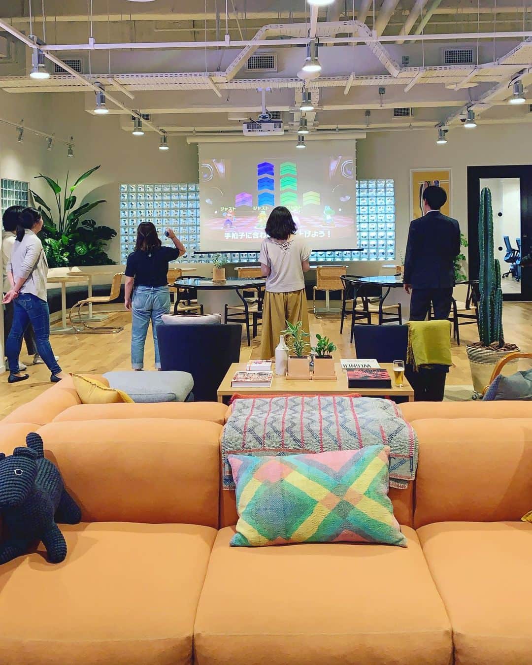福岡超新鮮野菜/フレラボ薬院店のインスタグラム：「昨夜のマリオパーティ🥳🎉 #wework #とどける株式会社 #盛り上がるやつやん」
