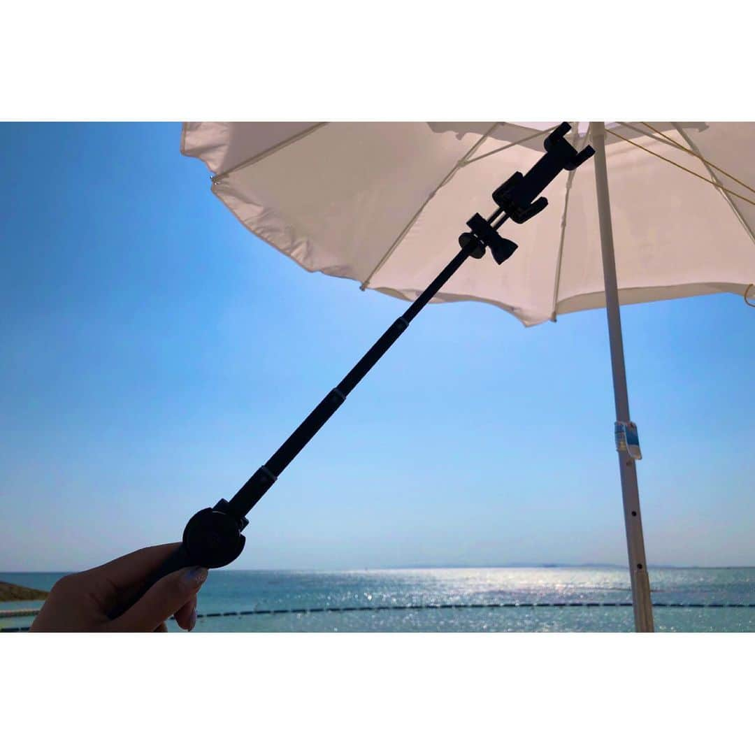 津田麻莉奈さんのインスタグラム写真 - (津田麻莉奈Instagram)「Enjoyed a short vacation🏝 ⁑ 自分のフットワークの軽さにびびる😱✈️ 自撮りの限界を感じ、旅先ではじめて自撮り棒なるものを買ってしまいました笑。 ⁑ リフレッシュ放牧明け。明日からのお仕事に備え、今日はしっかり準備・お勉強します🖋 ⁑ #海を見ながら #ただゴロゴロしてるだけ  #何もしない旅  #自撮り棒 #自撮り棒デビュー #bluetoothつかうのね #dayoff #vacation #shortvacation  #sea #seaside #bythesea  #swimwear #swimwearfashion  #japanesegirl  #selfpic #selfie  #オフ #休日 #海 #海岸 #ワンピース水着 #黒水着  #弾丸旅行 #水着 #水着姿  #まりなる #津田麻莉奈」5月23日 13時31分 - tsudamarinal