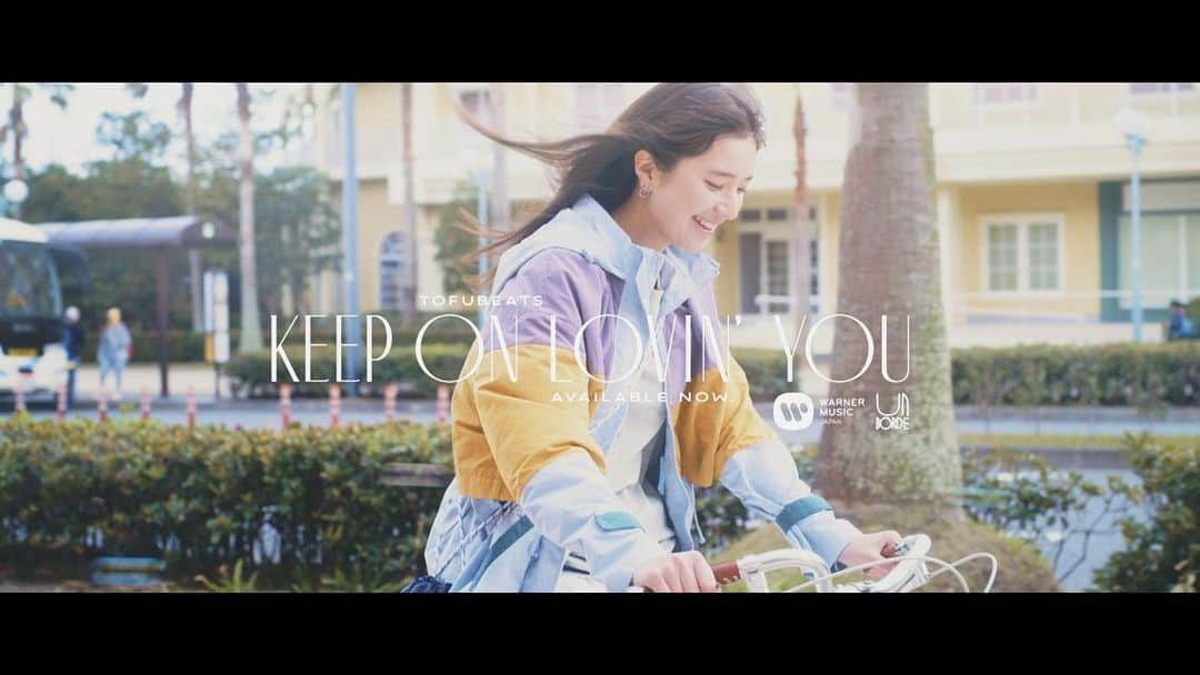 tofubeatsさんのインスタグラム写真 - (tofubeatsInstagram)「tofubeats new sg “Keep on Lovin’ You” リリースされました！ 配信はプロフィールリンクより。 https://youtu.be/ixAprGm8MZk  Guitar: @kashif_guitar_official  Chorus: @yunovation  Mastering: @naoyatokunou  JKT Art Direction: @graphersrock  Illustration: @yamaneyoshitake  MV model: @light.mito  DIR: #yuukimori サントリー天然水GREEN TEAコラボソング」5月24日 0時10分 - tofubeats