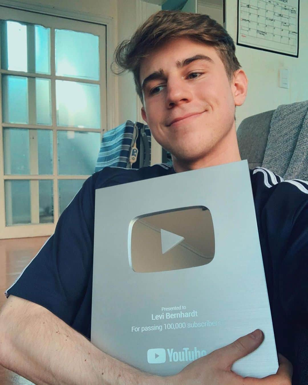 YouTubeさんのインスタグラム写真 - (YouTubeInstagram)「Congrats @levibernhardt on reaching 100K subs! Who are other up and coming creators you stan? #YouTubeCreatorAwards」5月24日 1時06分 - youtube