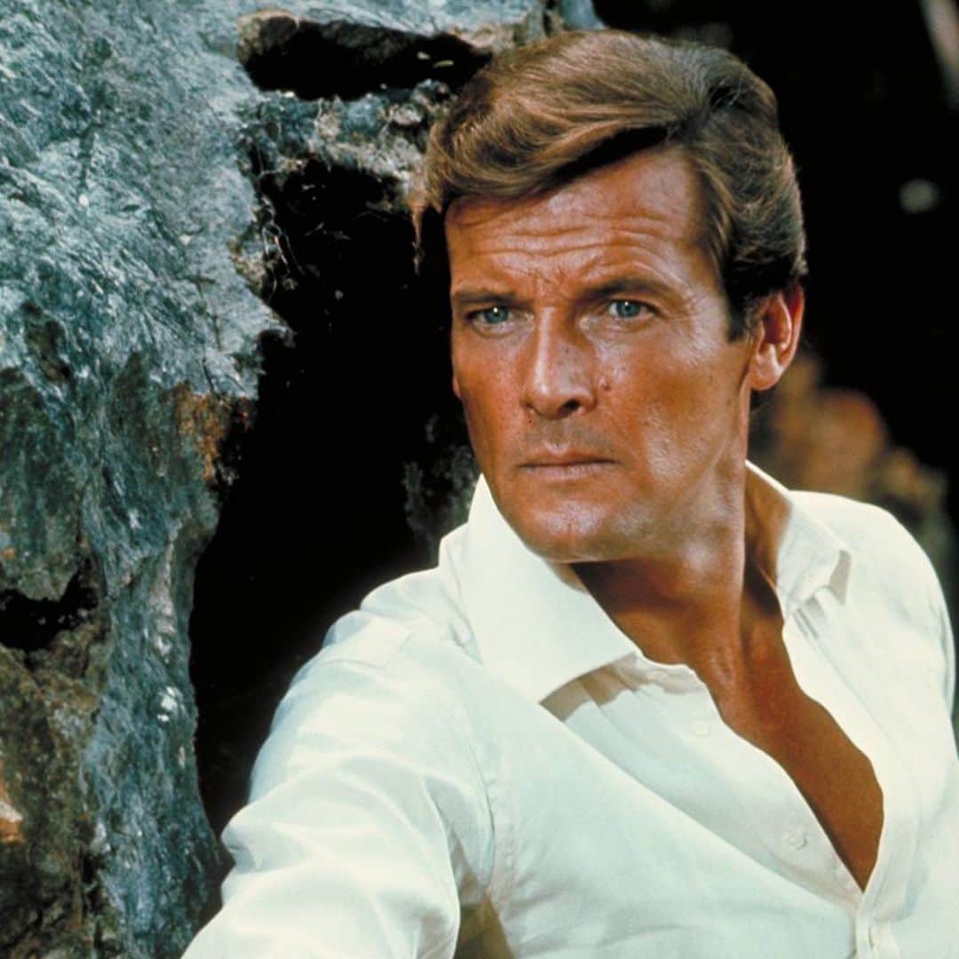 James Bond 007さんのインスタグラム写真 - (James Bond 007Instagram)「Sir Roger Moore passed away on this day in 2017. He played James Bond a record seven times beginning with LIVE AND LET DIE in 1973.」5月24日 1時22分 - 007