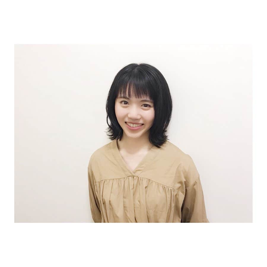 彩香さんのインスタグラム写真 - (彩香Instagram)「先日BUZZHAIRさんに行ってきました〜✂️✨ 久しぶりに行けて、髪への水分補給もできました！！ いつもありがとうございます💕✨ @as_k2_buzz_cocorira  #buzzhair さん #バズヘアー  #弘前 #弘前美容室  #さくら野弘前店」5月23日 17時00分 - saika_ringomusume