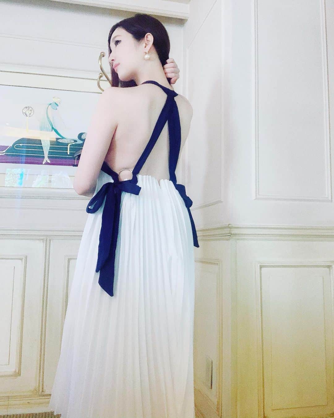 森下悠里さんのインスタグラム写真 - (森下悠里Instagram)「バッグスタイルが可愛い リゾートワンピ💓 - 南国行きたいなぁ🏝🍍💕 - #ootd #fashion #instafashion #fashionista #dress #resort」5月23日 17時27分 - yuurimorishita