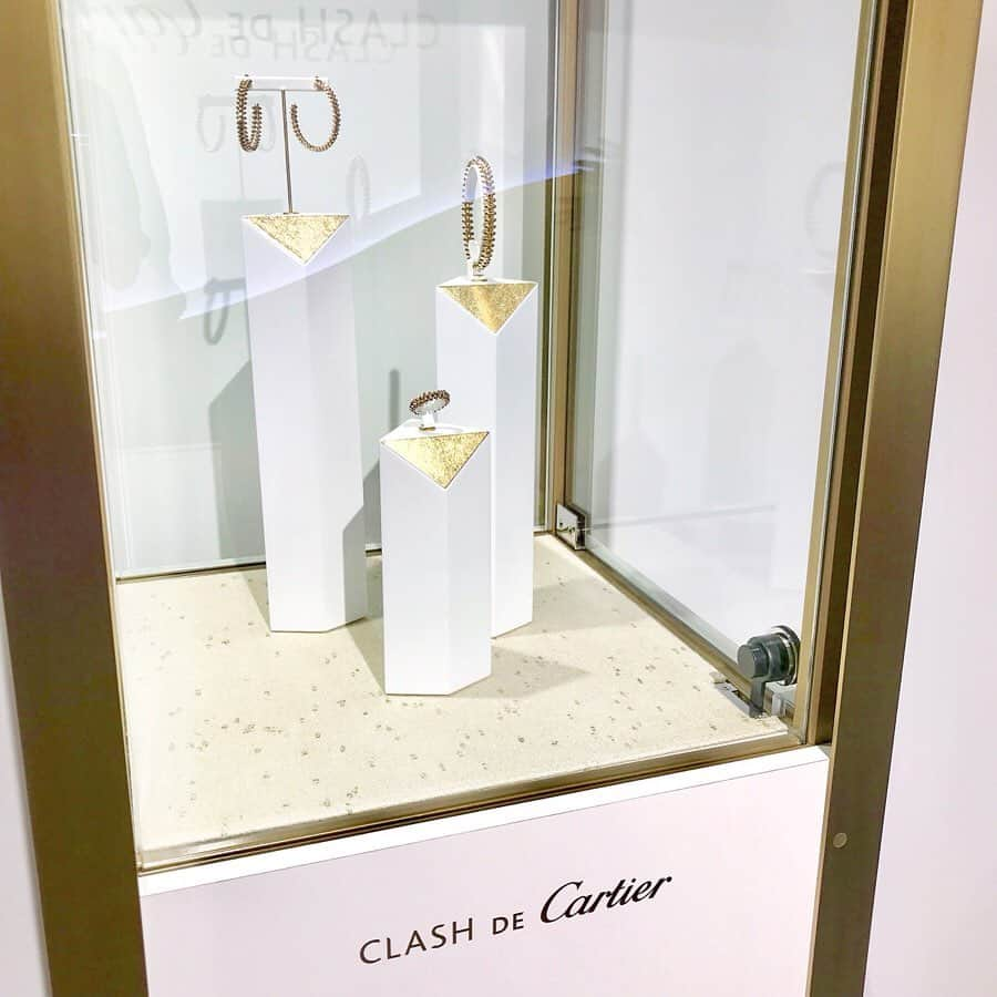 布川桃花さんのインスタグラム写真 - (布川桃花Instagram)「CLASH DE Cartier💍 #clashdecartier #cartiertokyo」5月23日 17時53分 - momoka_fukawa